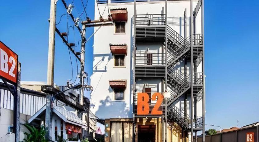 B2 Chiang Rai Night Bazaar Boutique & Budget Hotel Kültér fotó